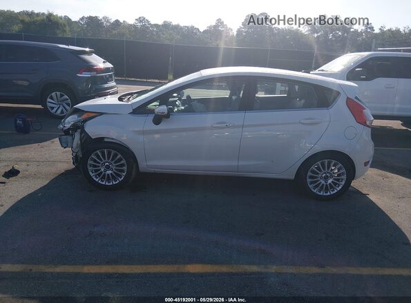 3FADP4FJ3GM144272 2016 FORD FIESTA White 