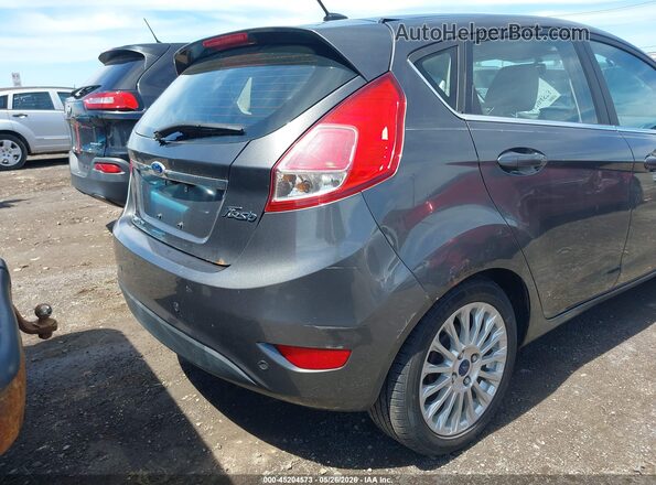 3FADP4FJ5GM126579 2016 FORD FIESTA Серый Вид спереди