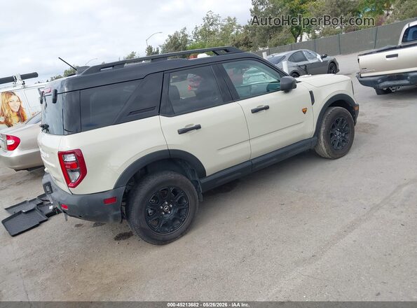 3FMCR9DA4SRE70699 2025 FORD BRONCO SPORT Cream Задня права чверть