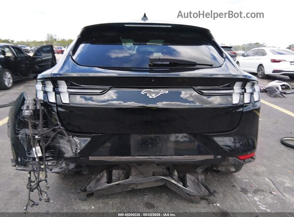 3FMTK3RM2MMA24121 2021 FORD MUSTANG MACH-E Черный 