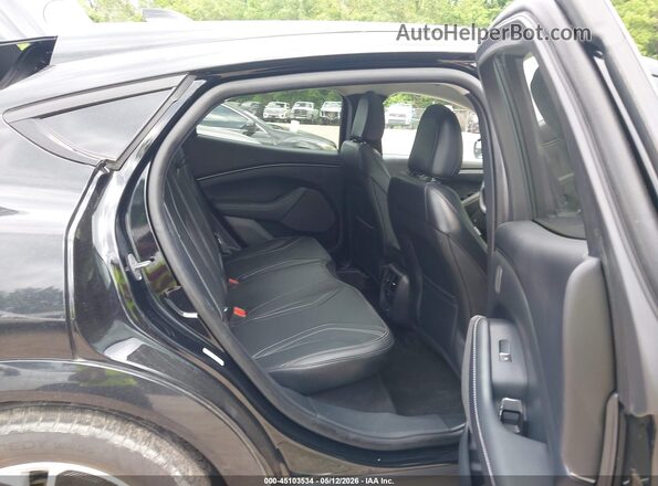 3FMTK3S5XPMA83702 2023 FORD MUSTANG MACH-E Black VIN კოდის სტიკერის ხედი