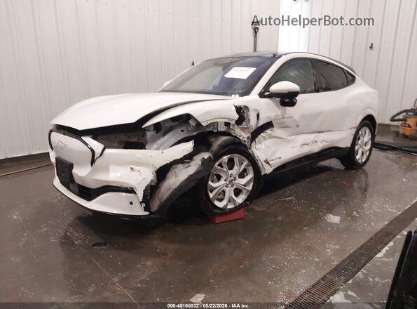 3FMTK3SS8NMA25400 2022 FORD MUSTANG MACH-E White Առջևի ձախ երեք քառորդ տեսարան