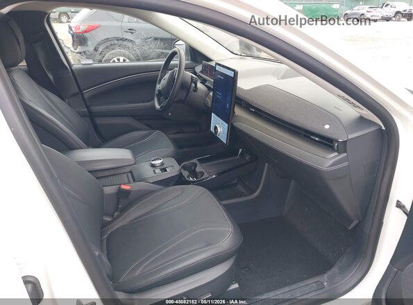3FMTK3SU5RMA36085 2024 FORD MUSTANG MACH-E PREMI White წინა სალონის ხედი
