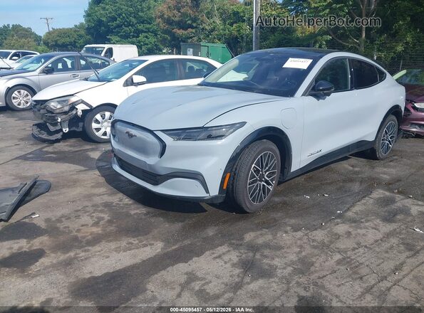3FMTK3SU7RMA46309 2024 FORD MUSTANG MACH-E PREMI Blue Vista tres cuartos delantera izquierda