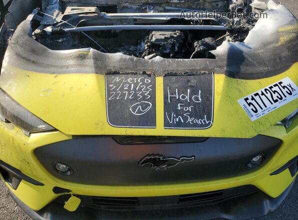 3FMTK4SX6RMA14077 2024 FORD MUSTANG Yellow Vista del compartimento del motor