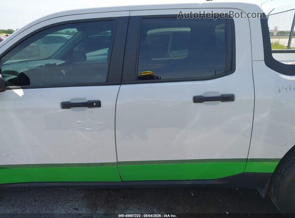3FTTW8A32RRB43807 2024 FORD MAVERICK Белый Панорамный вид салона 360°
