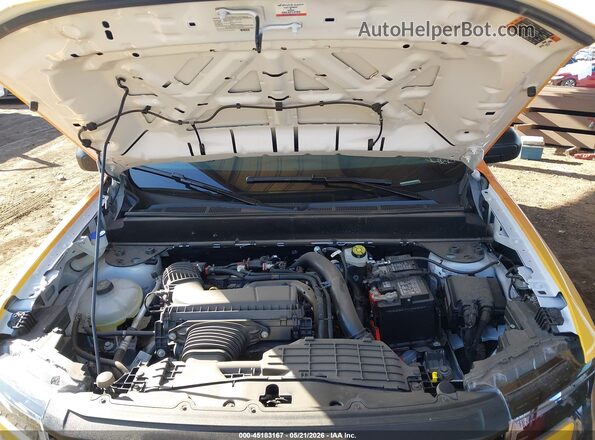 3FTTW8BA1SRB38360 2025 FORD MAVERICK Yellow Вид ззаду