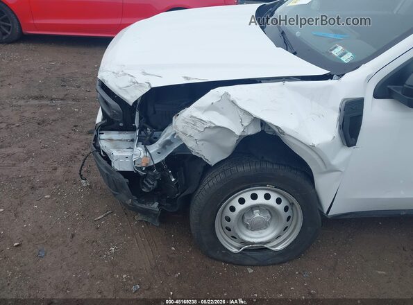 3FTTW8F91NRB07999 2022 FORD MAVERICK Белый Вид спереди