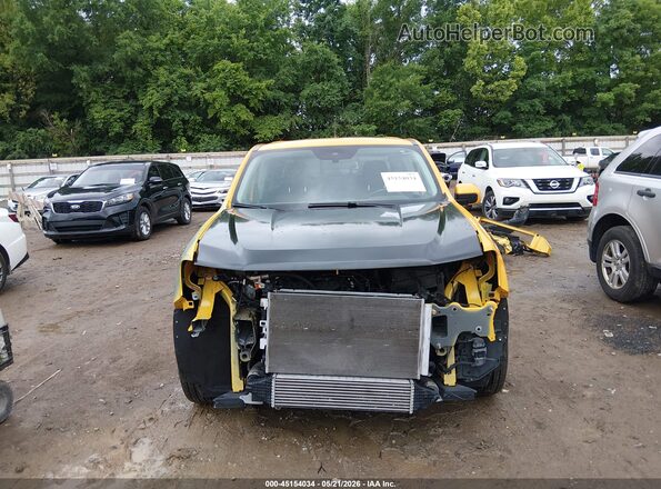 3FTTW8F94PRA54055 2023 FORD MAVERICK Yellow Rear interior view