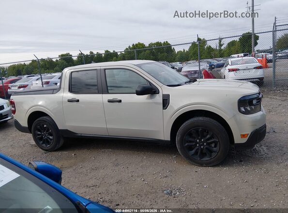 3FTTW8J93RRA22191 2024 FORD MAVERICK Tan Vista interior trasera