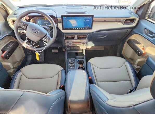 3FTTW8SA5TRA33676 2026 FORD MAVERICK Белый Вид панели приборов