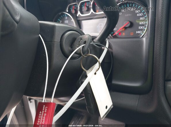 3GCPCREC1HG449949 2017 CHEVROLET SILVERADO White Dashboard view