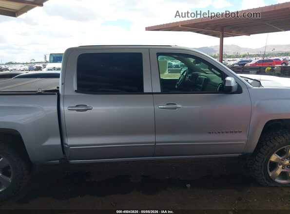 3GCPCREC4HG451968 2017 CHEVROLET SILVERADO Gray Rear interior view