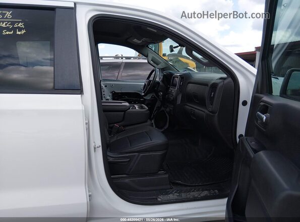 3GCPWAEH2MG244266 2021 CHEVROLET SILVERADO Белый Вид салона спереди