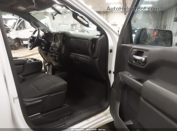 3GCPYCEFXKG181032 2019 CHEVROLET SILVERADO White Вид салону спереду