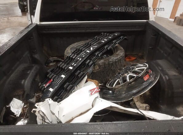 3GCPYCEFXKG181032 2019 CHEVROLET SILVERADO White Вид панелі приладів
