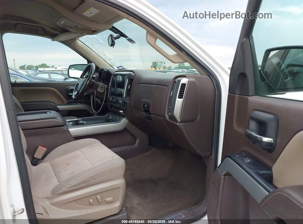 3GCUKREC0JG279840 2018 CHEVROLET SILVERADO White Widok wnętrza z przodu