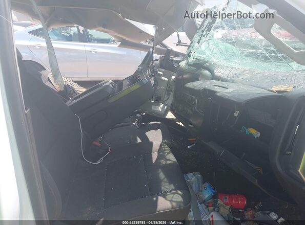 3GCUKREC1GG313888 2016 CHEVROLET SILVERADO White Widok wnętrza z przodu