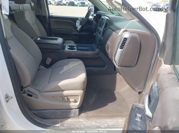 3GCUKREC1HG156039 2017 CHEVROLET SILVERADO White Вид салону спереду