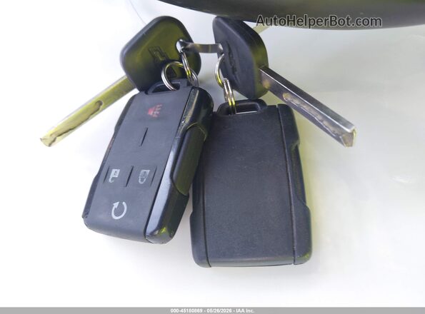 3GCUKREC4HG298580 2017 CHEVROLET SILVERADO White Widok deski rozdzielczej