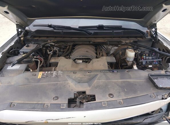 3GCUKREC4HG413503 2017 CHEVROLET SILVERADO Silver Widok z tyłu