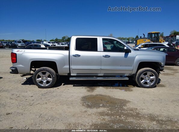 3GCUKREC6HG495041 2017 CHEVROLET SILVERADO Silver უკანა სალონის ხედი