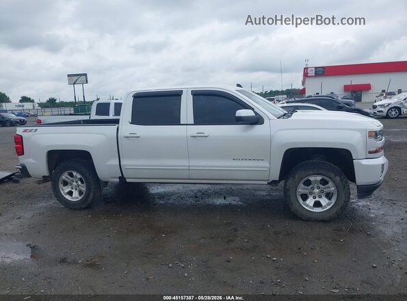 3GCUKREC8HG186381 2017 CHEVROLET SILVERADO White Rear interior view