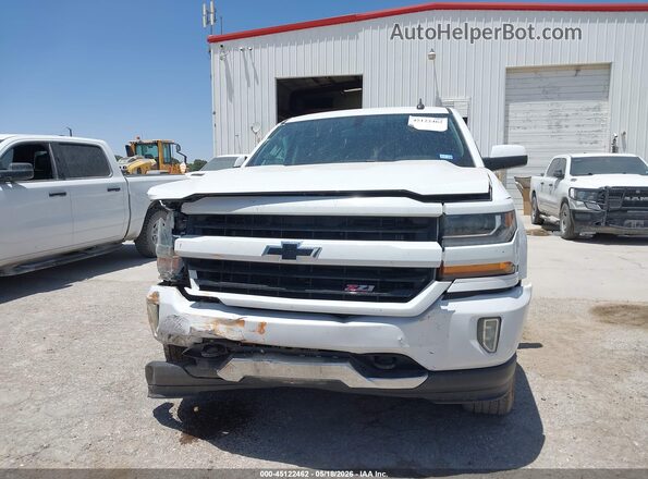 3GCUKREC8HG488012 2017 CHEVROLET SILVERADO White Widok zestawu wskaźników
