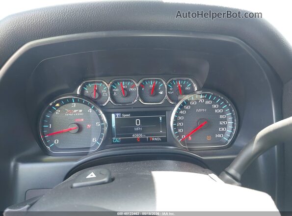 3GCUKREC8HG488012 2017 CHEVROLET SILVERADO White Widok tylnych siedzeń