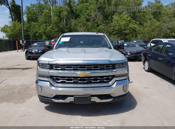 3GCUKSEC0HG100777 2017 CHEVROLET SILVERADO Silver Սարքավորումների վահանակի տեսք