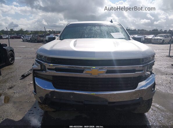 3GCUYDEDXKG139998 2019 CHEVROLET SILVERADO Серебряный Вид панели приборов