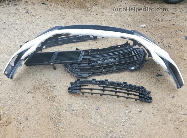 3GKALMEG3RL352163 2024 GMC TERRAIN White Widok naklejki z numerem VIN