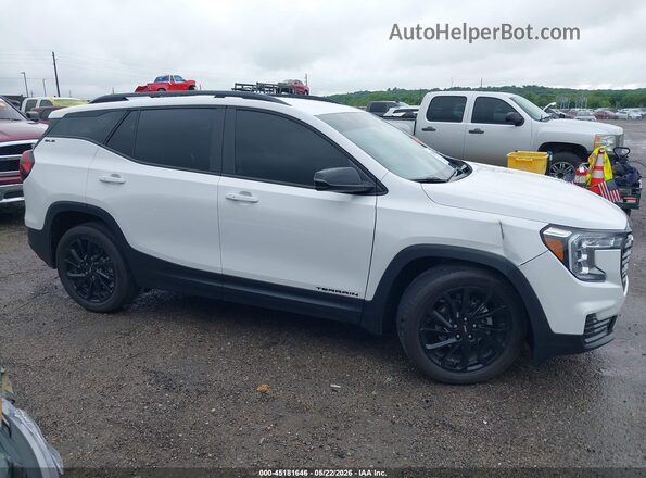 3GKALMEG8RL381271 2024 GMC TERRAIN White Widok wnętrza z tyłu
