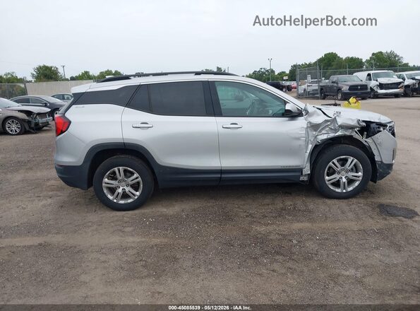 3GKALMEV5LL116359 2020 GMC TERRAIN Silver Vista interior trasera