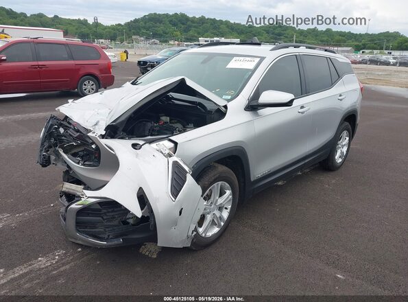 3GKALMEV6JL197739 2018 GMC TERRAIN Серебряный Передняя левая четверть