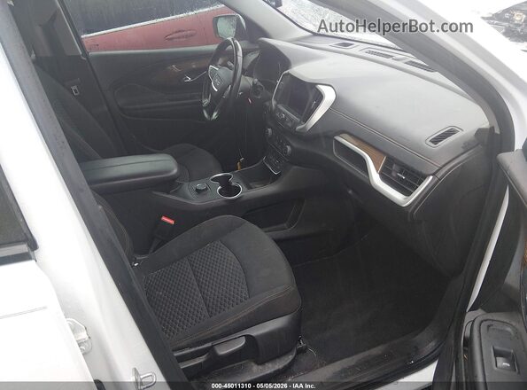 3GKALMEV8ML323023 2021 GMC TERRAIN White Vista interior delantera