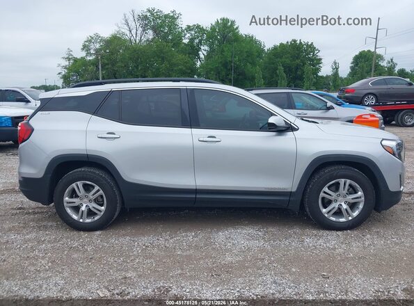 3GKALMEV9JL290061 2018 GMC TERRAIN Silver Սալոնի հետևի տեսք