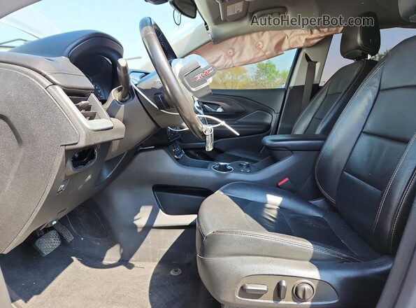 3GKALPEV7KL183593 2019 GMC TERRAIN Silver Front interior view