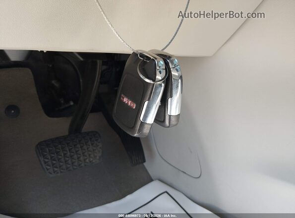3GKALSEX7KL196302 2019 GMC TERRAIN Silver Vista del salpicadero