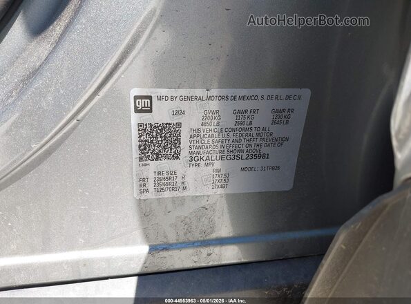 3GKALUEG3SL235981 2025 GMC TERRAIN Silver Vista del compartimento del motor