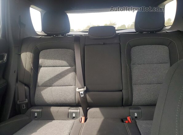 3GKALUEG8SL232672 2025 GMC TERRAIN Silver Rear seats view