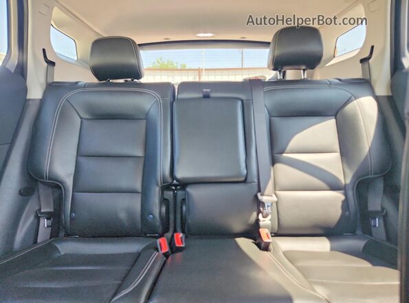 3GKALVEG3PL109844 2023 GMC TERRAIN Серебряный 