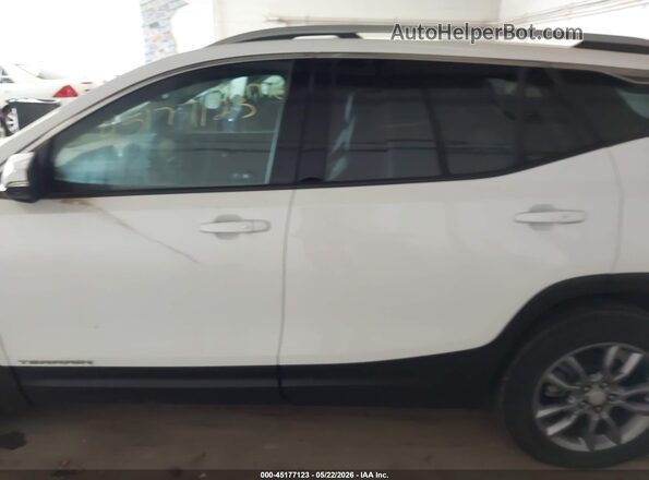 3GKALVEG3RL195384 2024 GMC TERRAIN White Widok wnętrza 360 stopni
