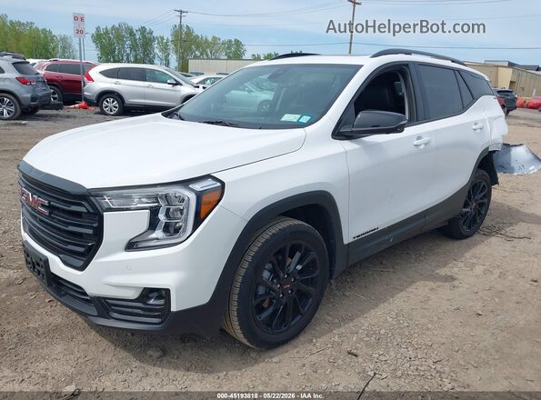 3GKALVEG4RL342571 2024 GMC TERRAIN White წინა მარცხენა ხედი სამი მეოთხედიდან