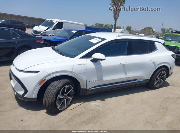 3GN7DLRR6RS263385 2024 CHEVROLET EQUINOX White 360 interior view