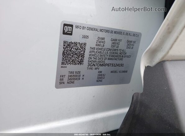 3GN7DMRP6TS124191 2026 CHEVROLET EQUINOX White Engine compartment view