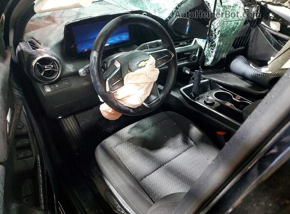 3GNAXHEG5TL268187 2026 CHEVROLET EQUINOX Черный Вид панели приборов