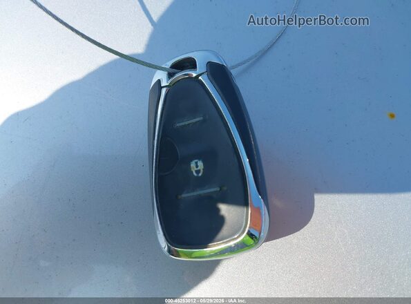 3GNAXJEV7JS531174 2018 CHEVROLET EQUINOX Silver Вид панелі приладів