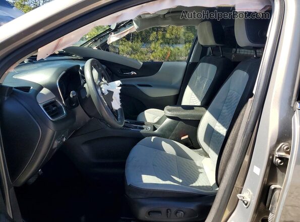 3GNAXJEV8JS561154 2018 CHEVROLET EQUINOX Silver Widok wnętrza z przodu