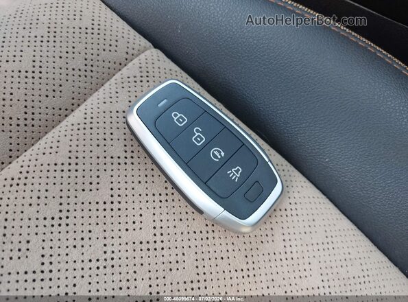 3GNAXKEG0SL150897 2025 CHEVROLET EQUINOX White წინა პანელის ხედი